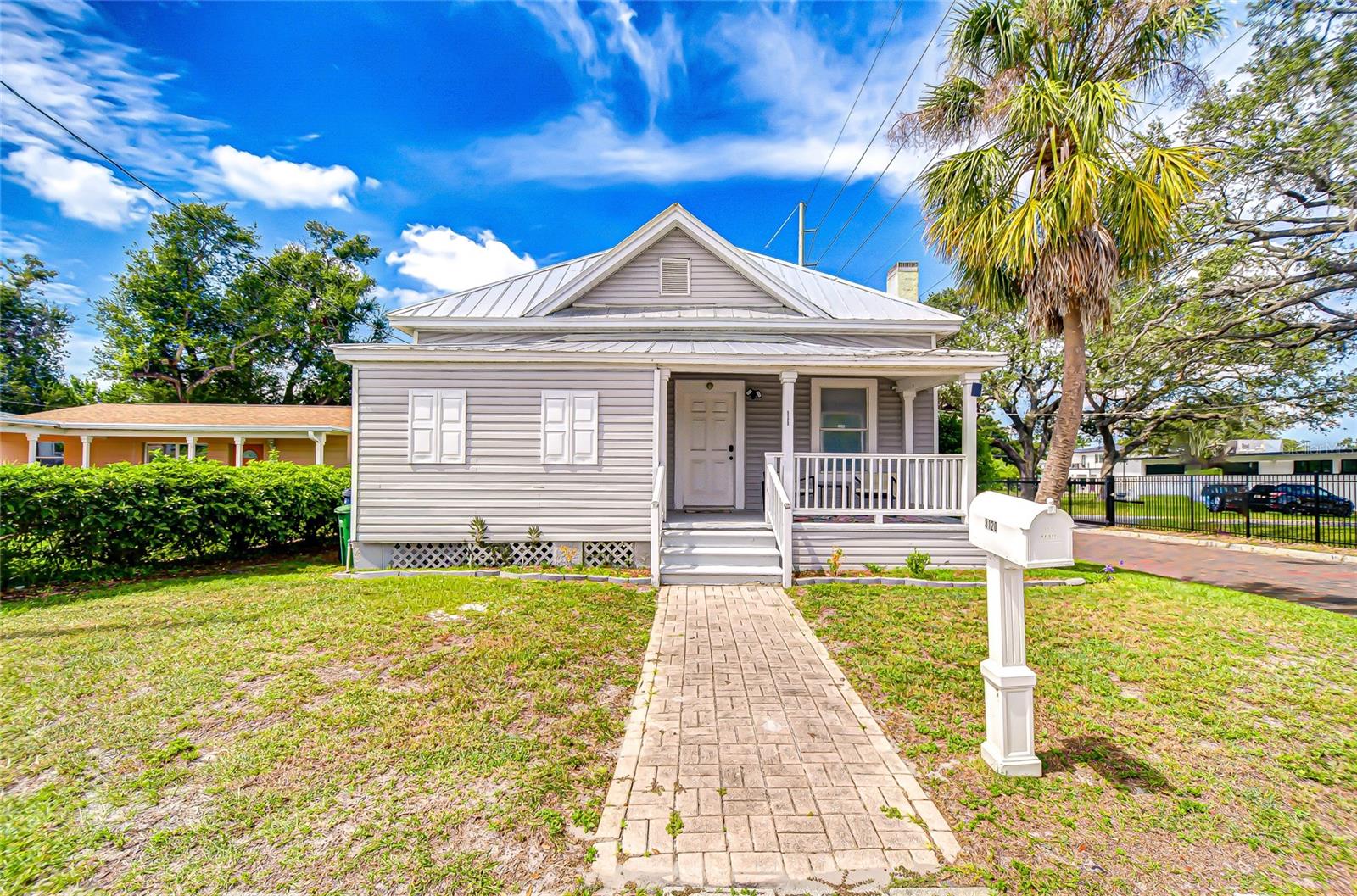 3120 N WOODROW AVE, TAMPA, FL, 33603