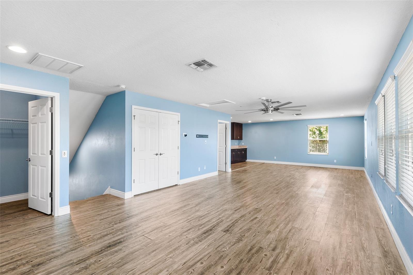 19064 ROSEATE DR, LUTZ, FL, 33558