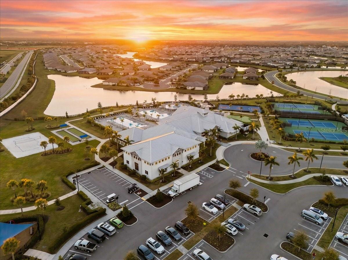 5238 CORAL REEF WAY, BRADENTON, FL, 34211