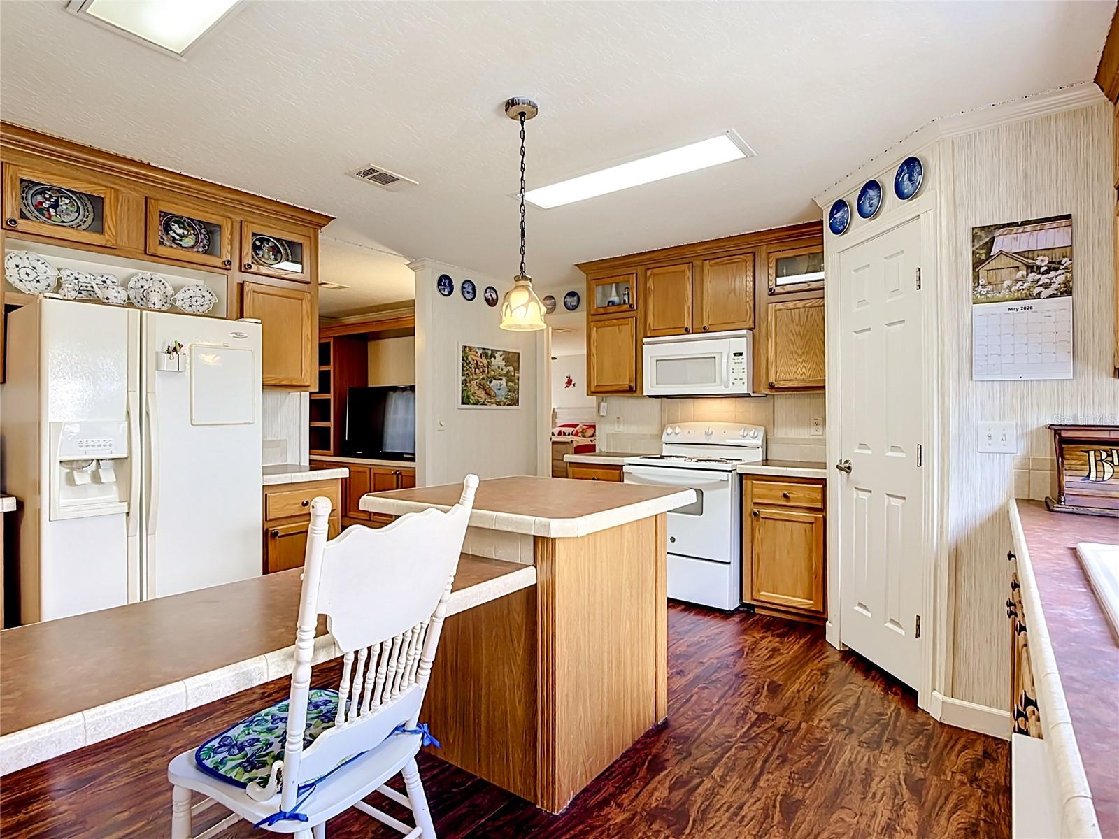 255 GRANT BASS RD, KENANSVILLE, FL, 34739