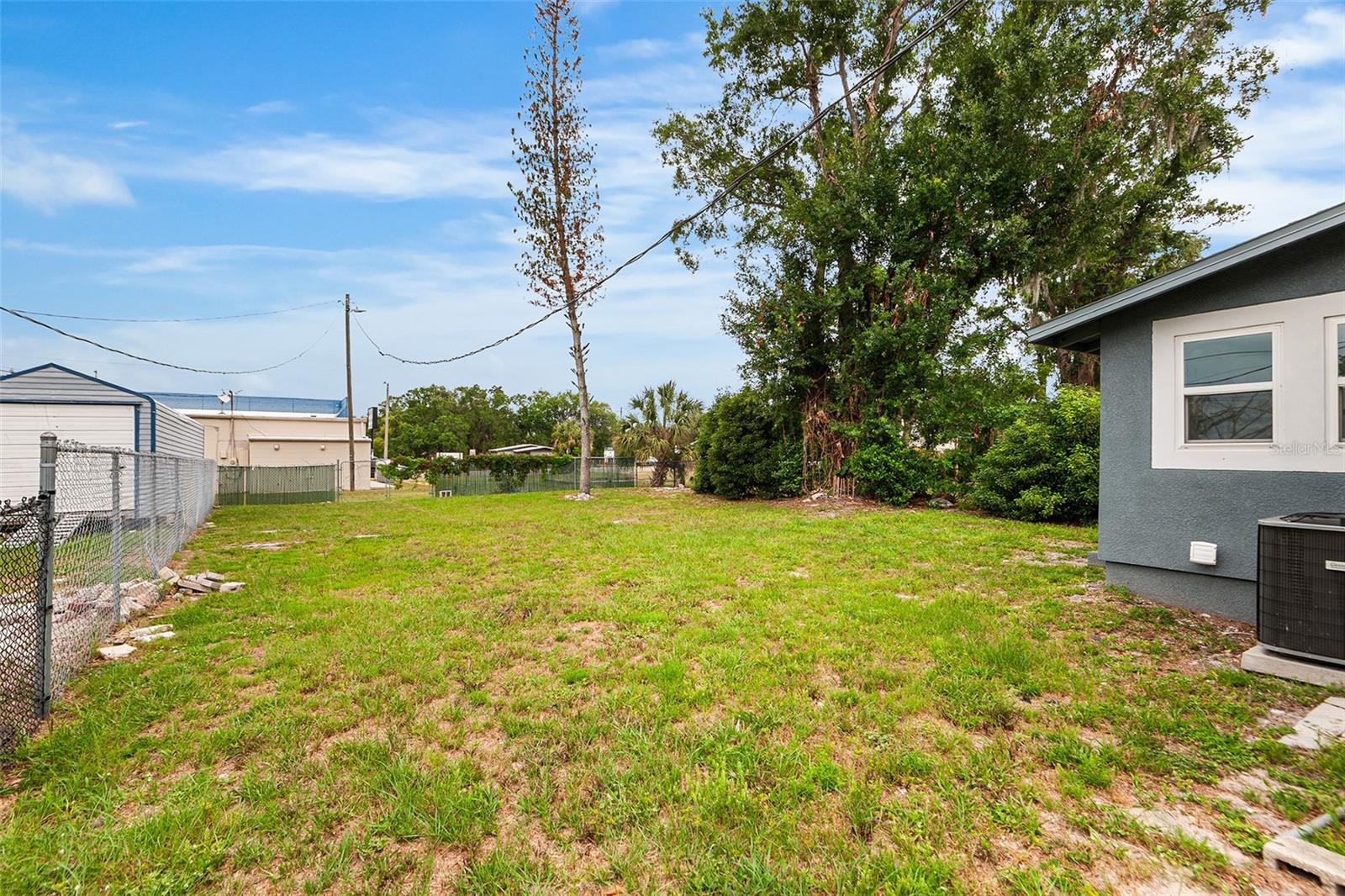 807 NW 1ST AVE, MULBERRY, FL, 33860