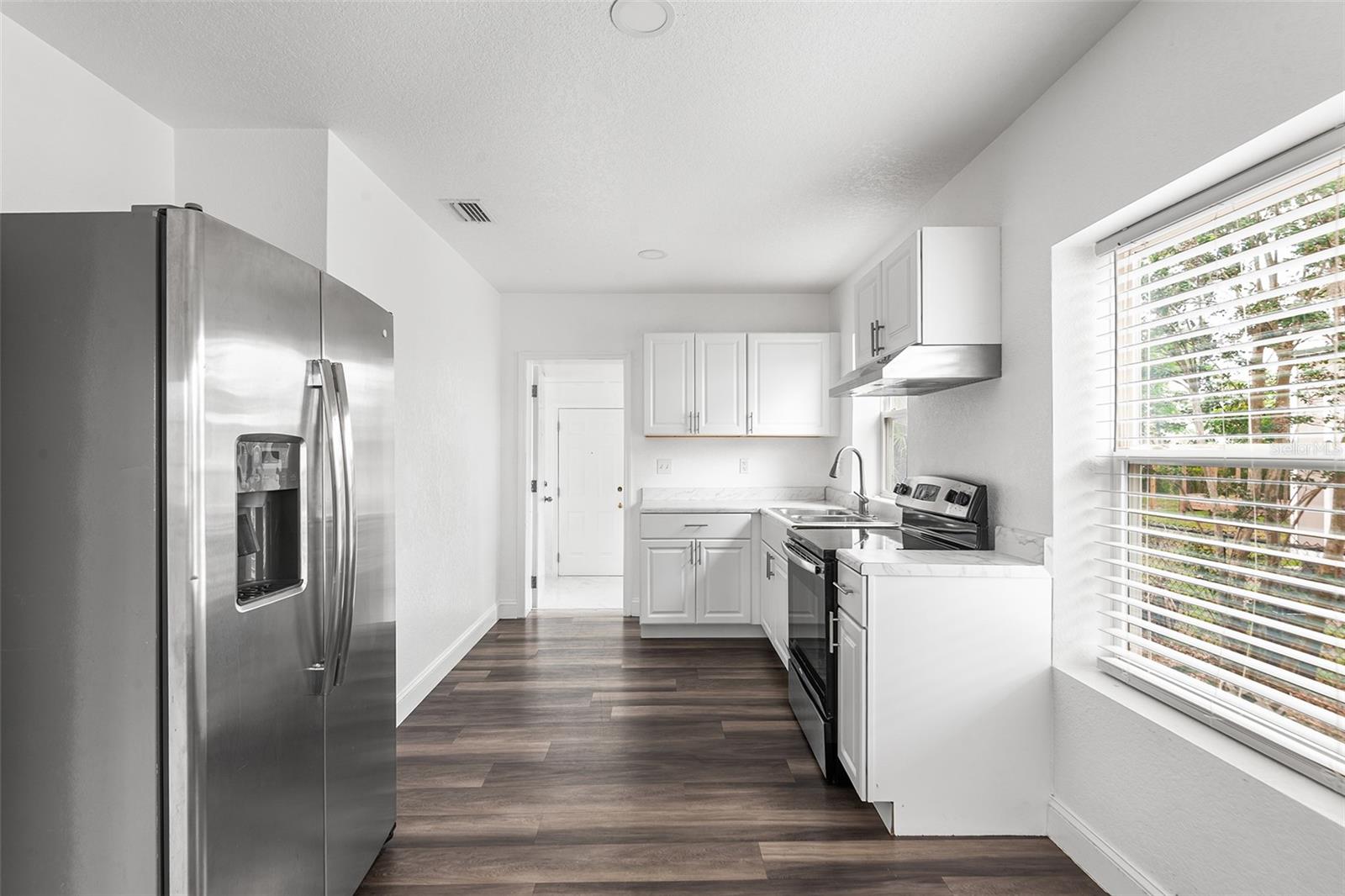 807 NW 1ST AVE, MULBERRY, FL, 33860