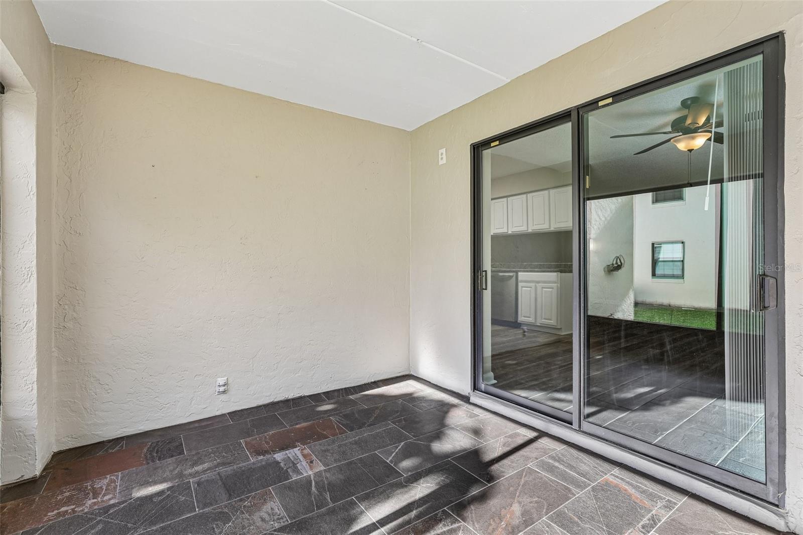 100 E OAK TERRACE DR #D2, LEESBURG, FL, 34748