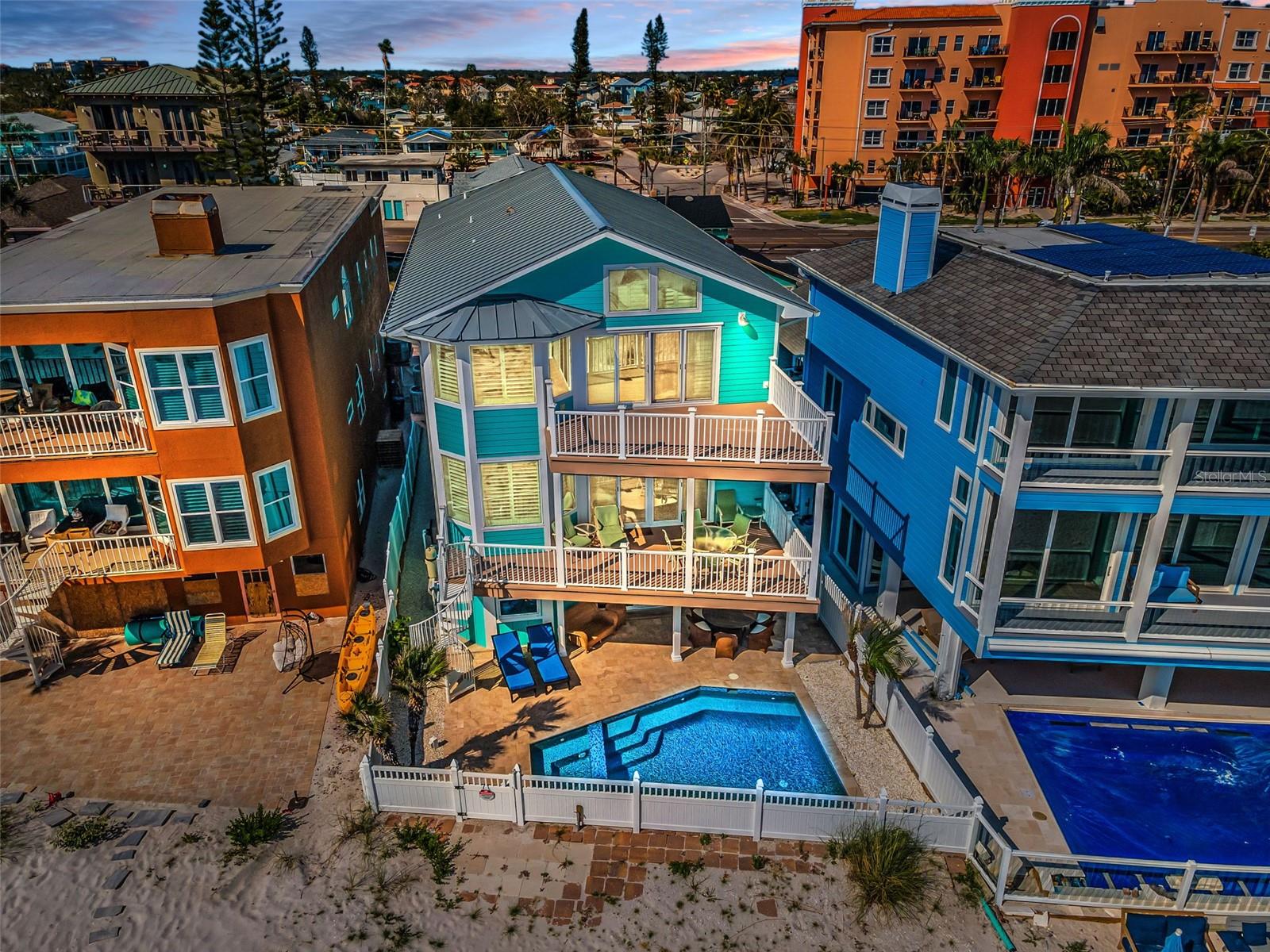 13303 GULF LN, MADEIRA BEACH, FL, 33708