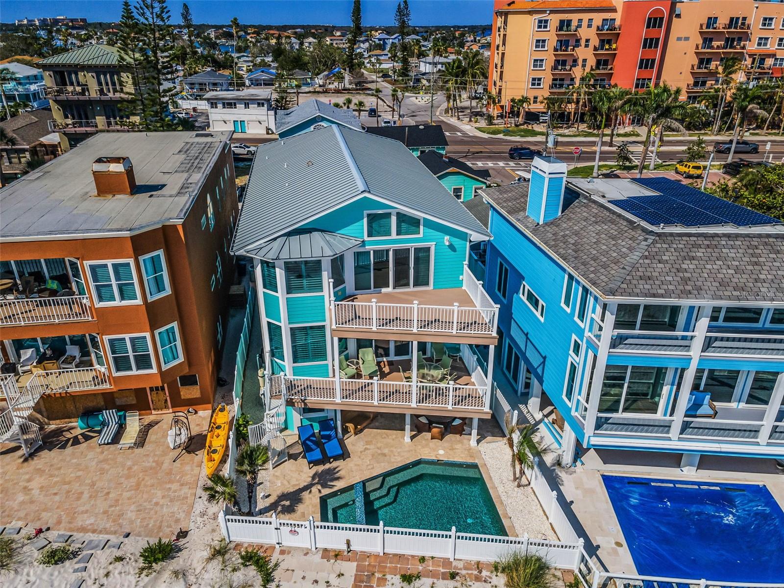 13303 GULF LN, MADEIRA BEACH, FL, 33708
