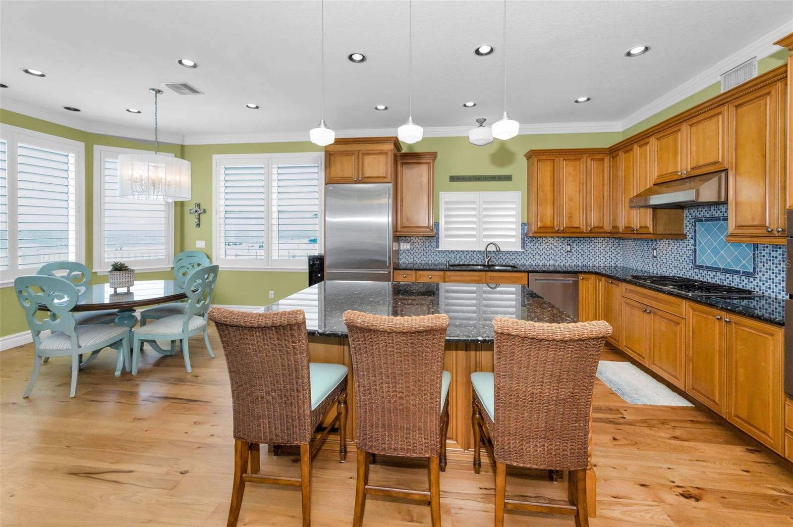 13303 GULF LN, MADEIRA BEACH, FL, 33708