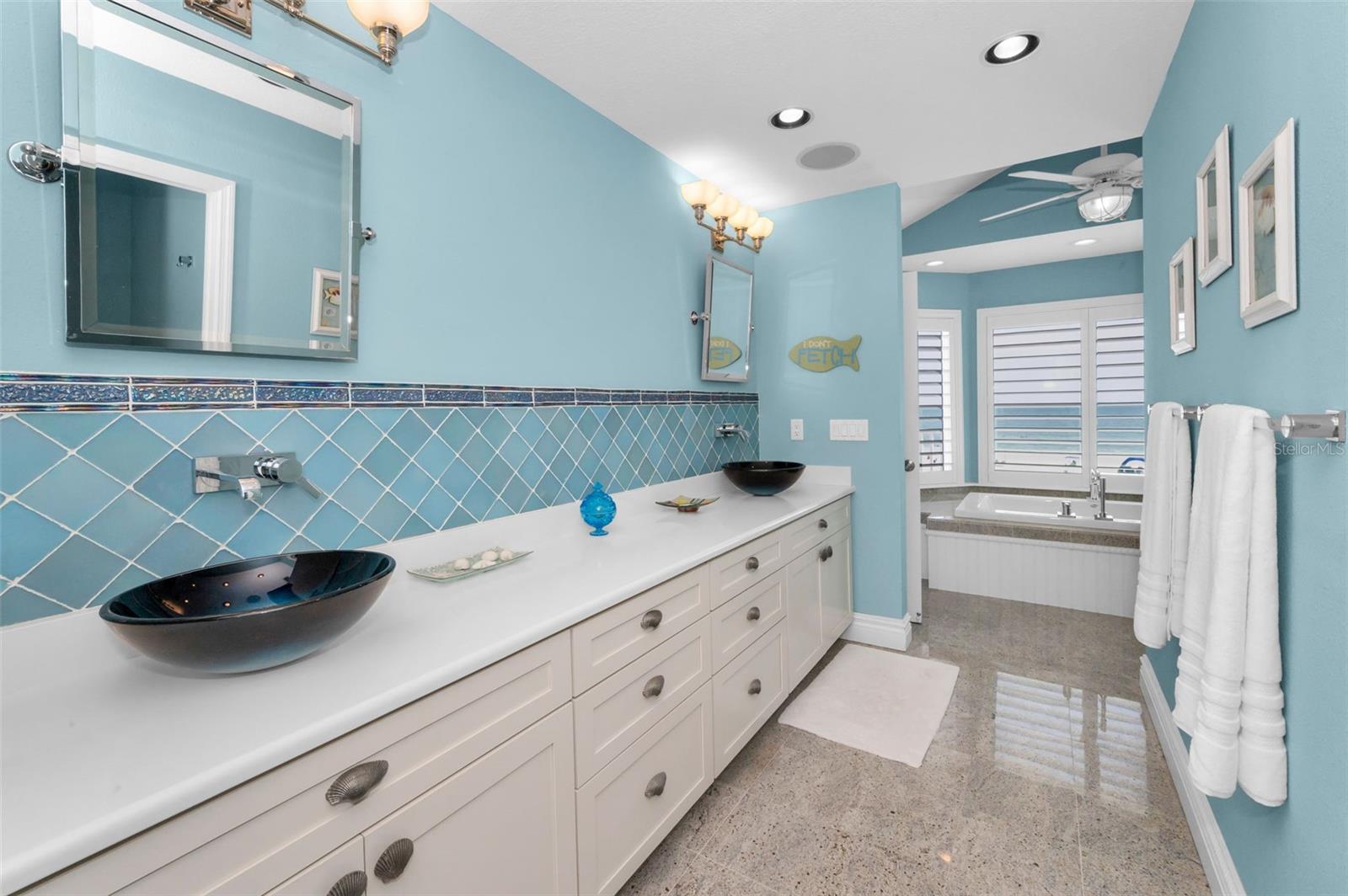 13303 GULF LN, MADEIRA BEACH, FL, 33708