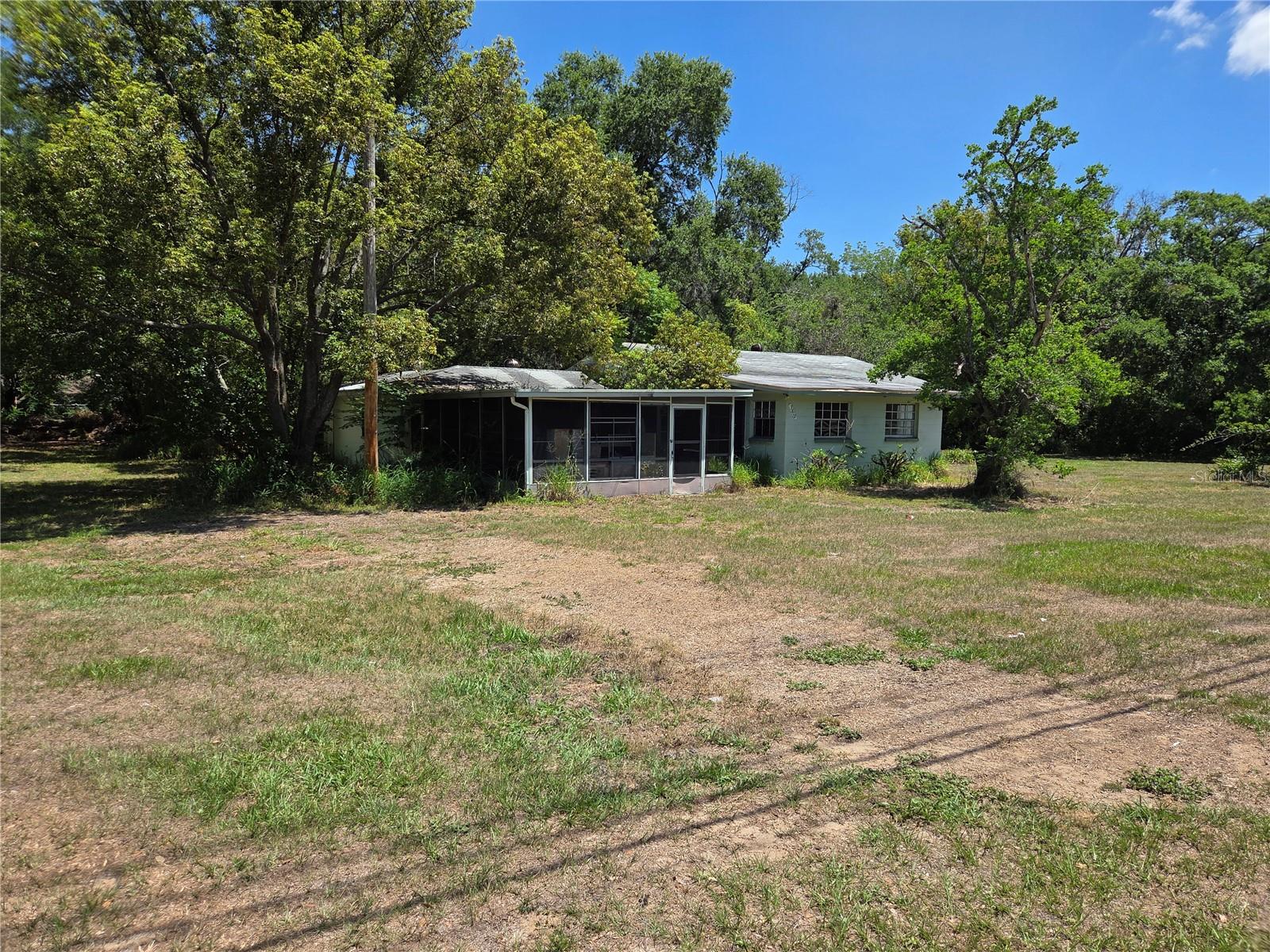 3810 E LUMSDEN RD, VALRICO, FL, 33594