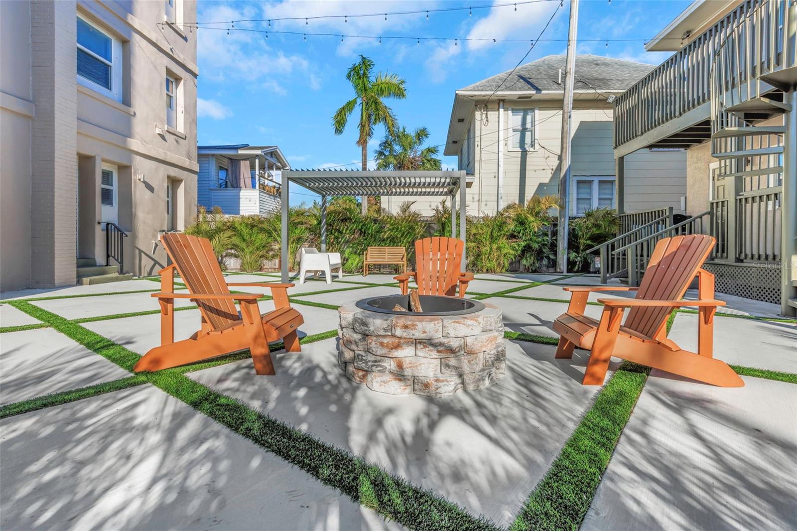 409 8TH ST N #8, ST PETERSBURG, FL, 33701
