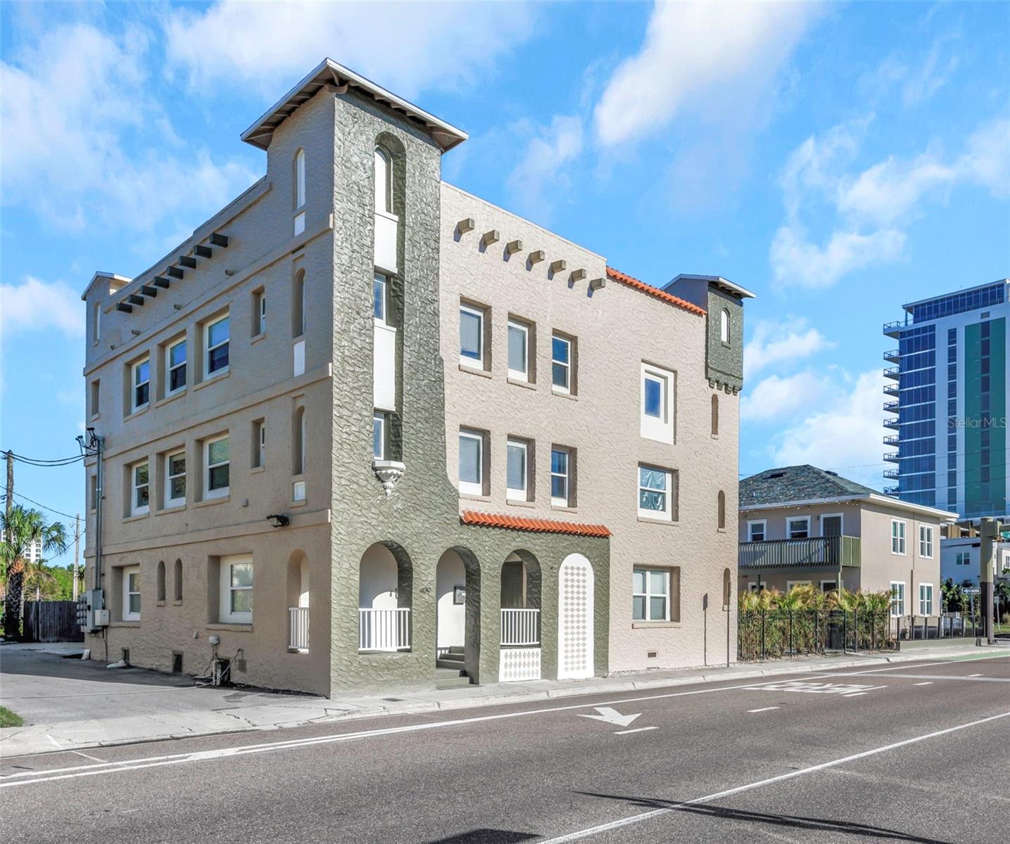 409 8TH ST N #8, ST PETERSBURG, FL, 33701