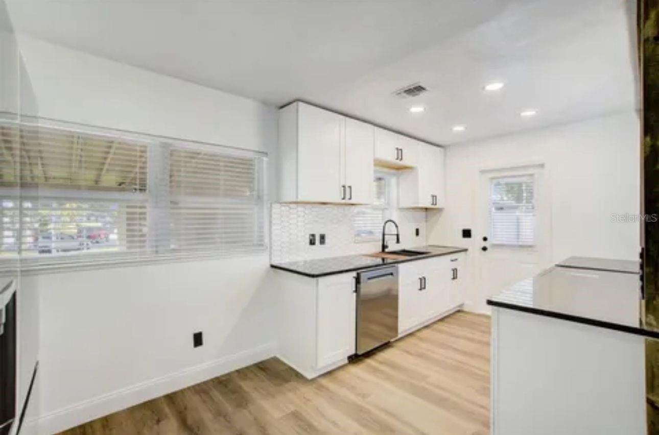 5205 CHENAULT AVE, ORLANDO, FL, 32839