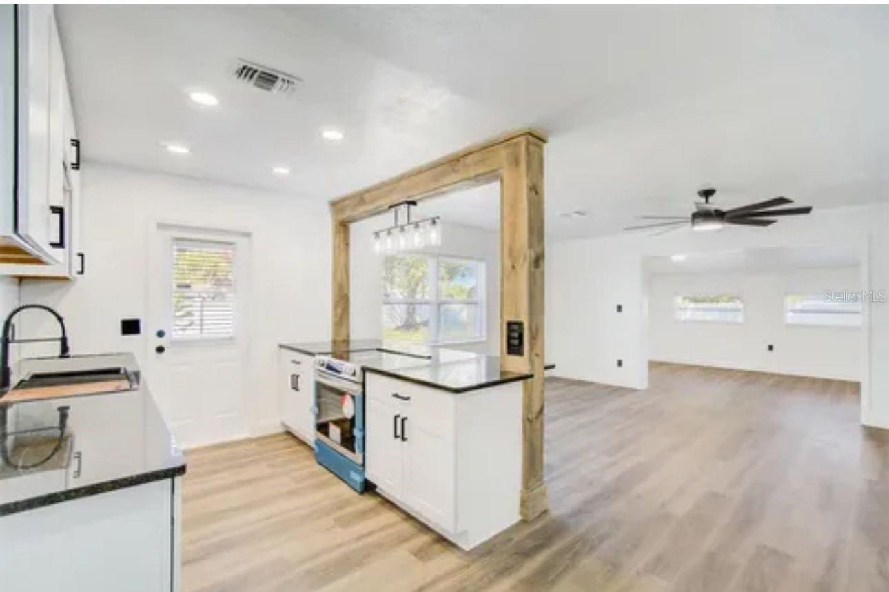 5205 CHENAULT AVE, ORLANDO, FL, 32839