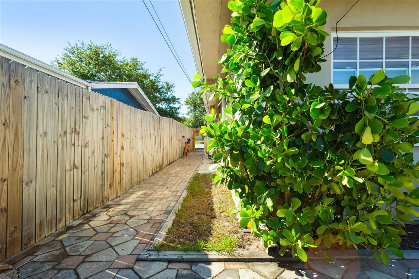 2132 GREENBRIAR BLVD, CLEARWATER, FL, 33763