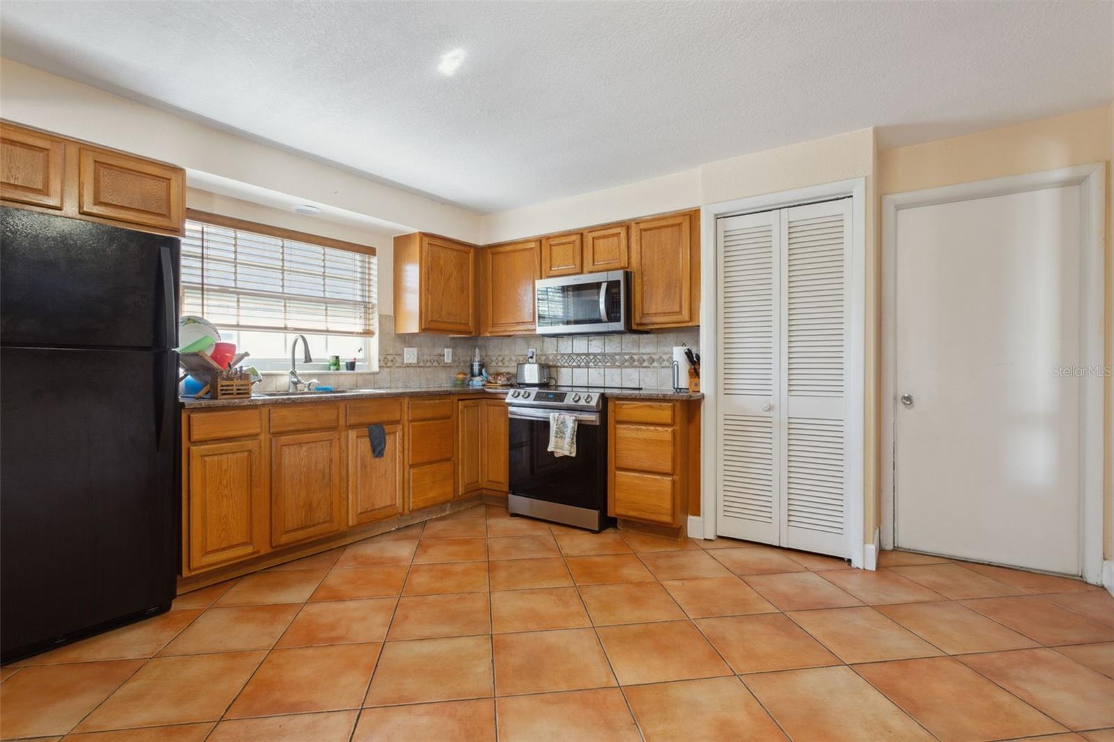 2132 GREENBRIAR BLVD, CLEARWATER, FL, 33763