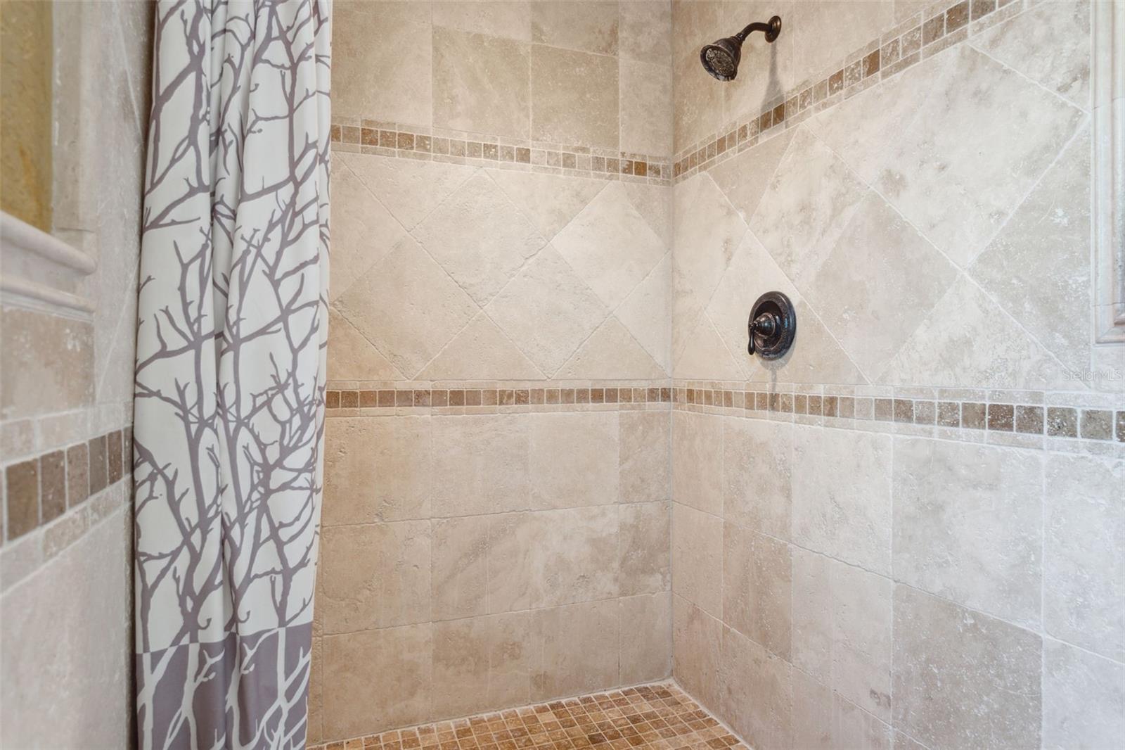 2132 GREENBRIAR BLVD, CLEARWATER, FL, 33763