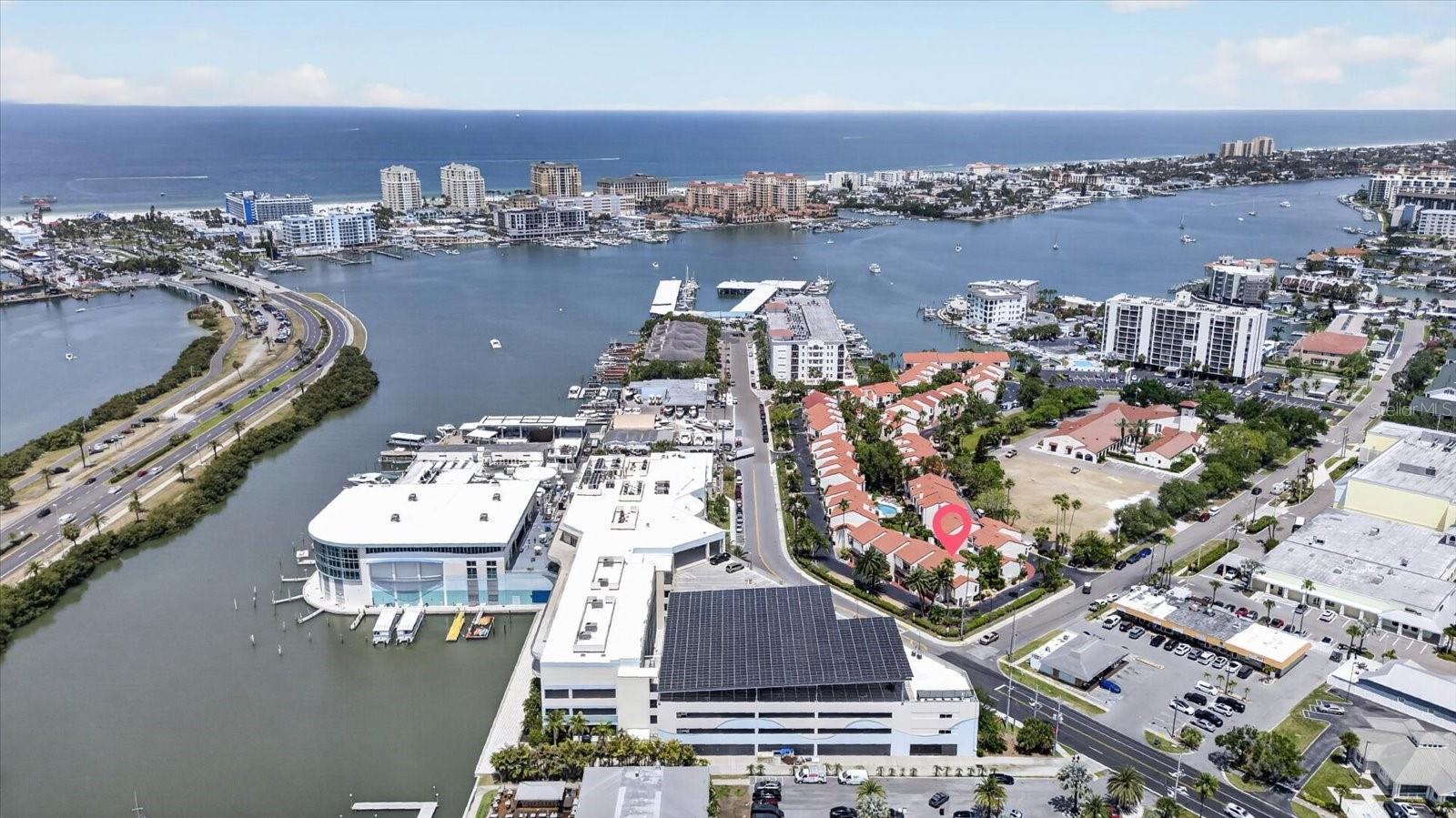 240 WINDWARD PSGE #1004, CLEARWATER BEACH, FL, 33767