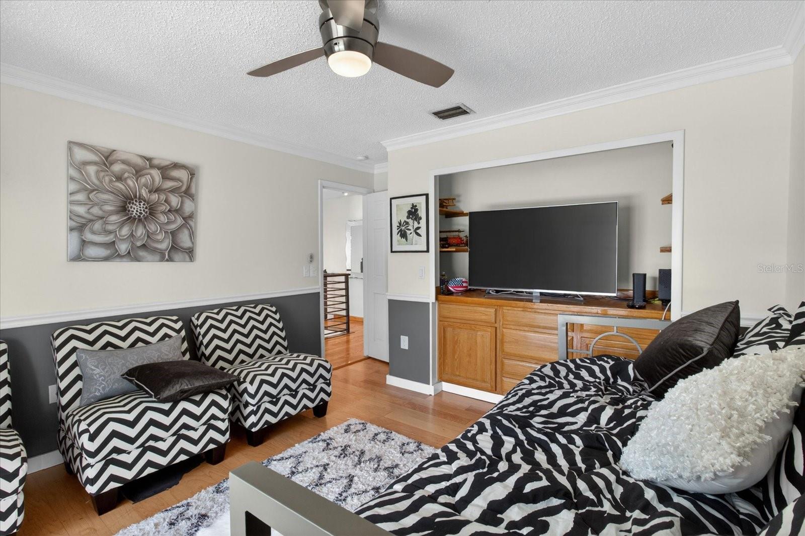 240 WINDWARD PSGE #1004, CLEARWATER BEACH, FL, 33767