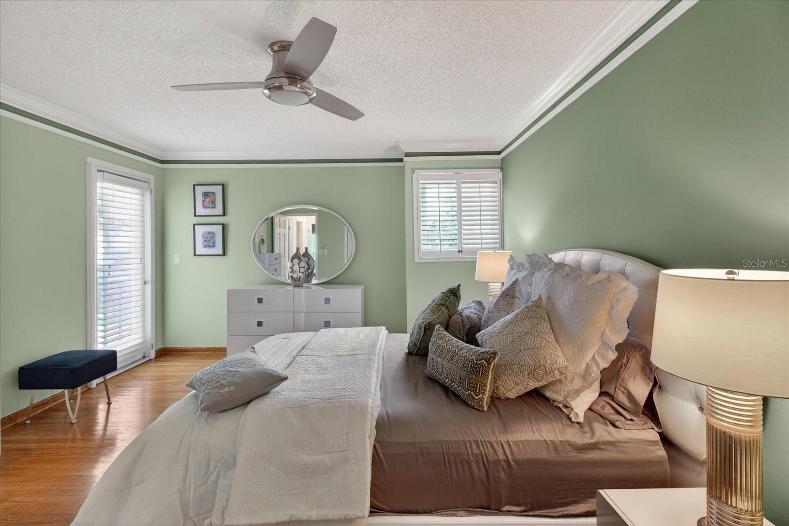 240 WINDWARD PSGE #1004, CLEARWATER BEACH, FL, 33767