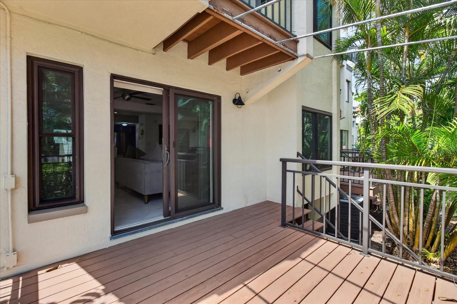 240 WINDWARD PSGE #1004, CLEARWATER BEACH, FL, 33767