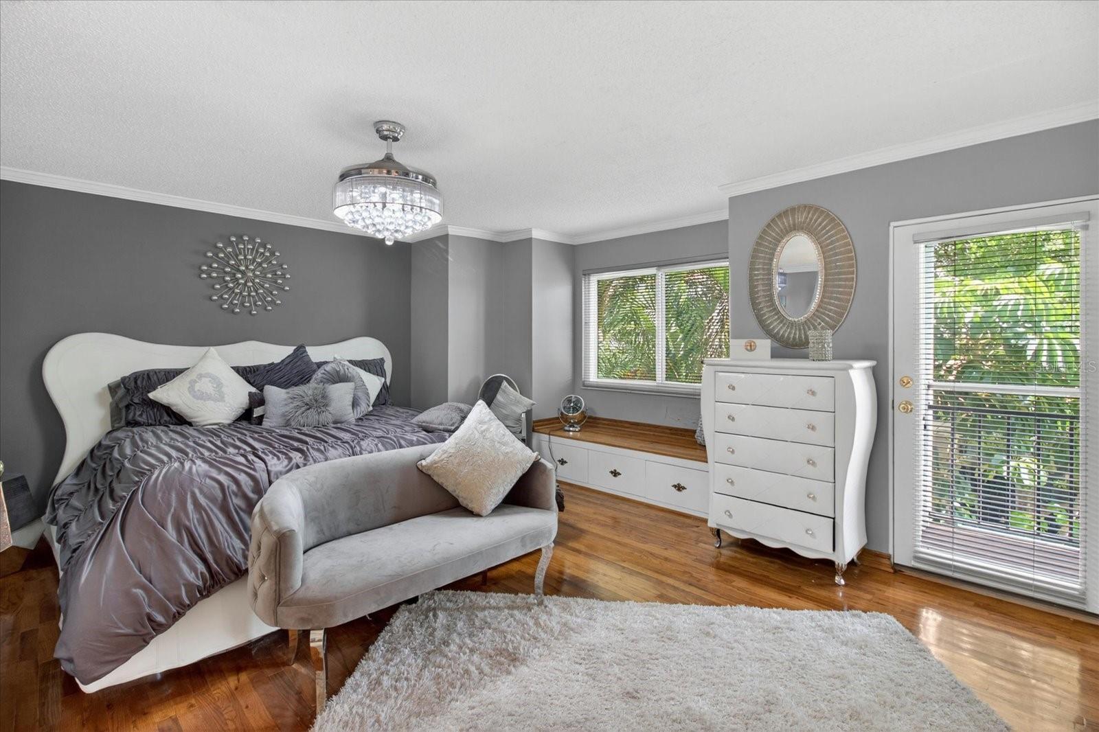 240 WINDWARD PSGE #1004, CLEARWATER BEACH, FL, 33767