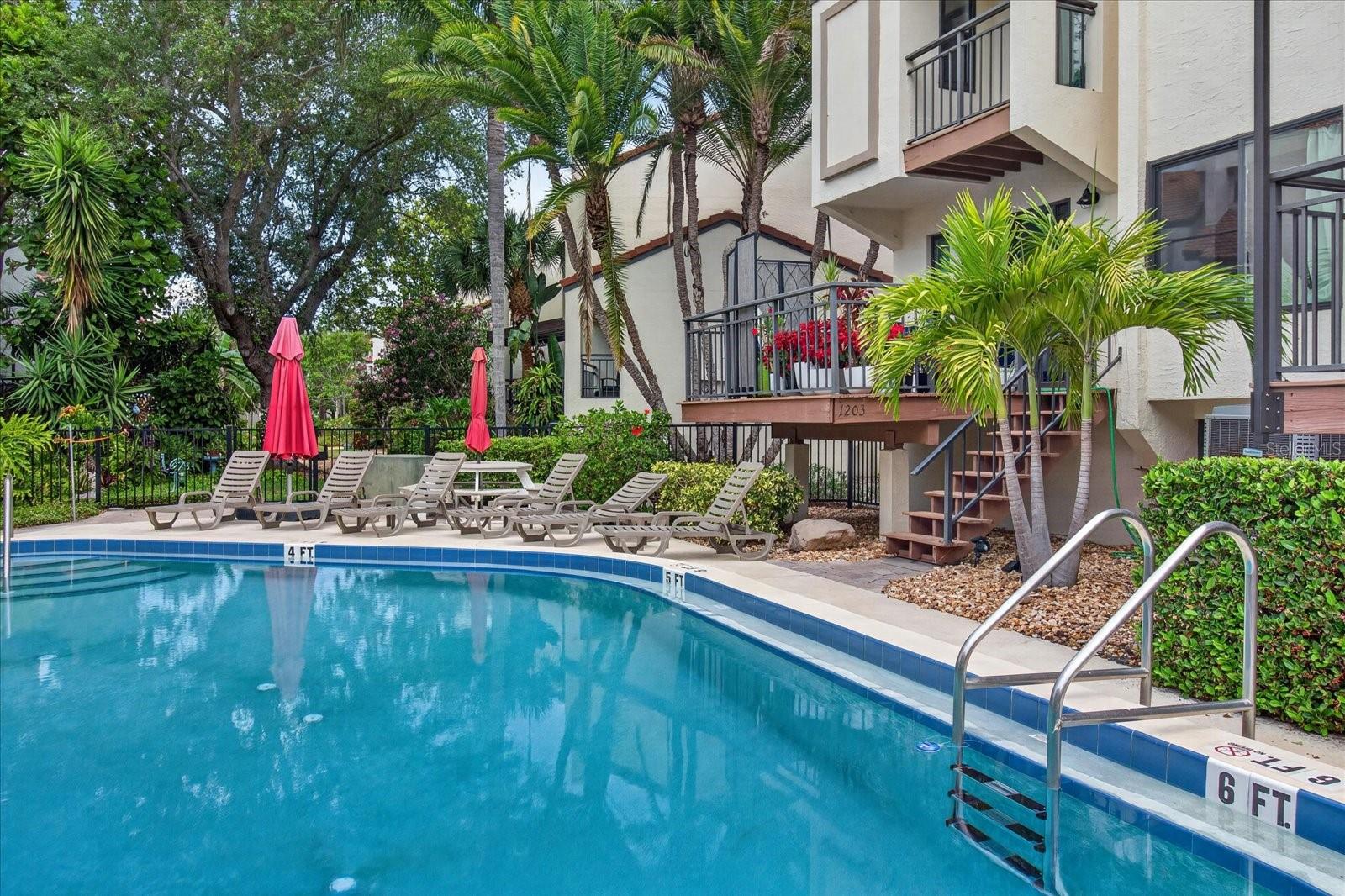 240 WINDWARD PSGE #1004, CLEARWATER BEACH, FL, 33767