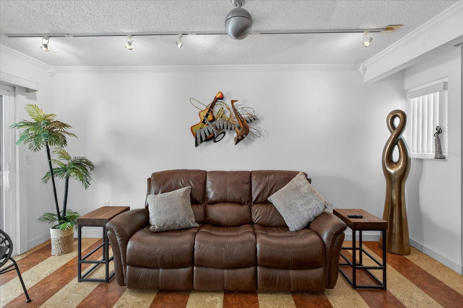 240 WINDWARD PSGE #1004, CLEARWATER BEACH, FL, 33767