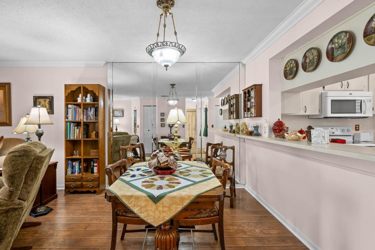 324 KELSEY WAY #4, SUN CITY CENTER, FL, 33573
