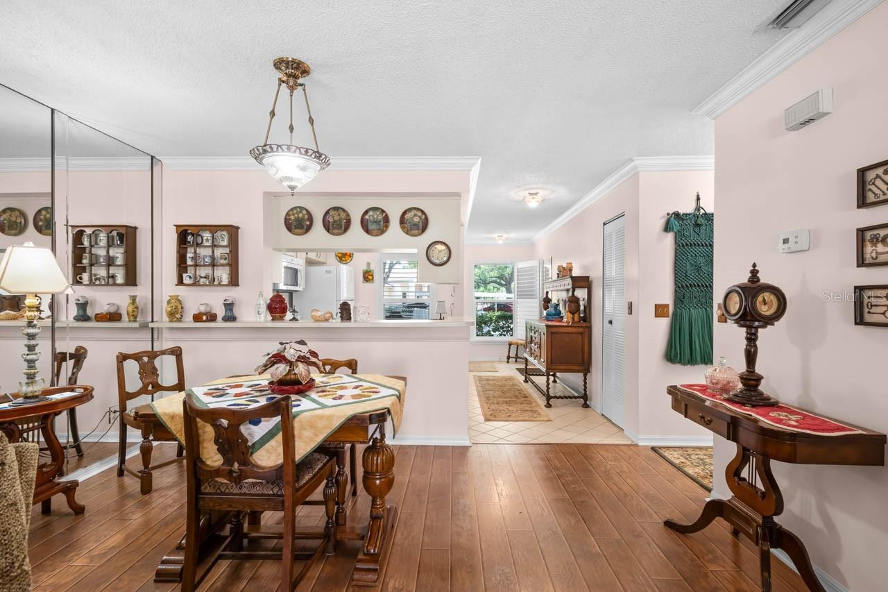 324 KELSEY WAY #4, SUN CITY CENTER, FL, 33573