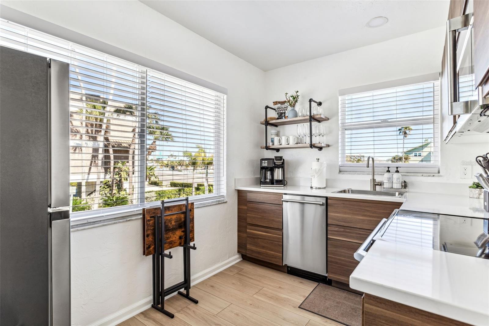 12620 GULF BLVD, TREASURE ISLAND, FL, 33706