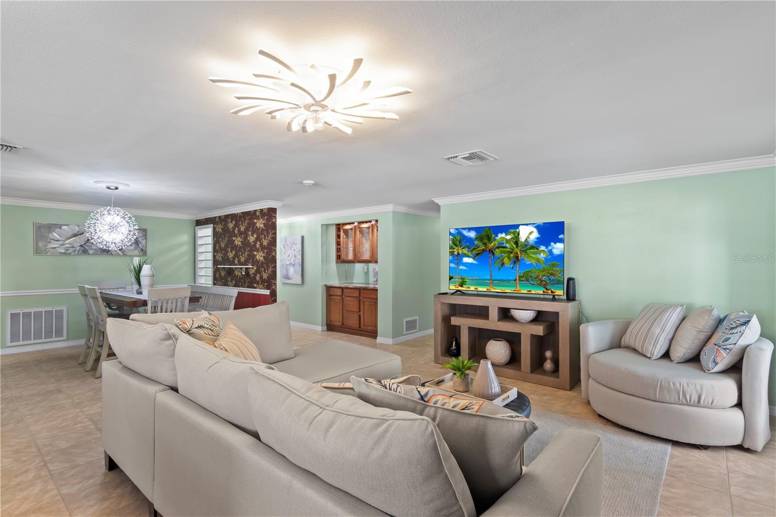 12352 83RD AVE, SEMINOLE, FL, 33772