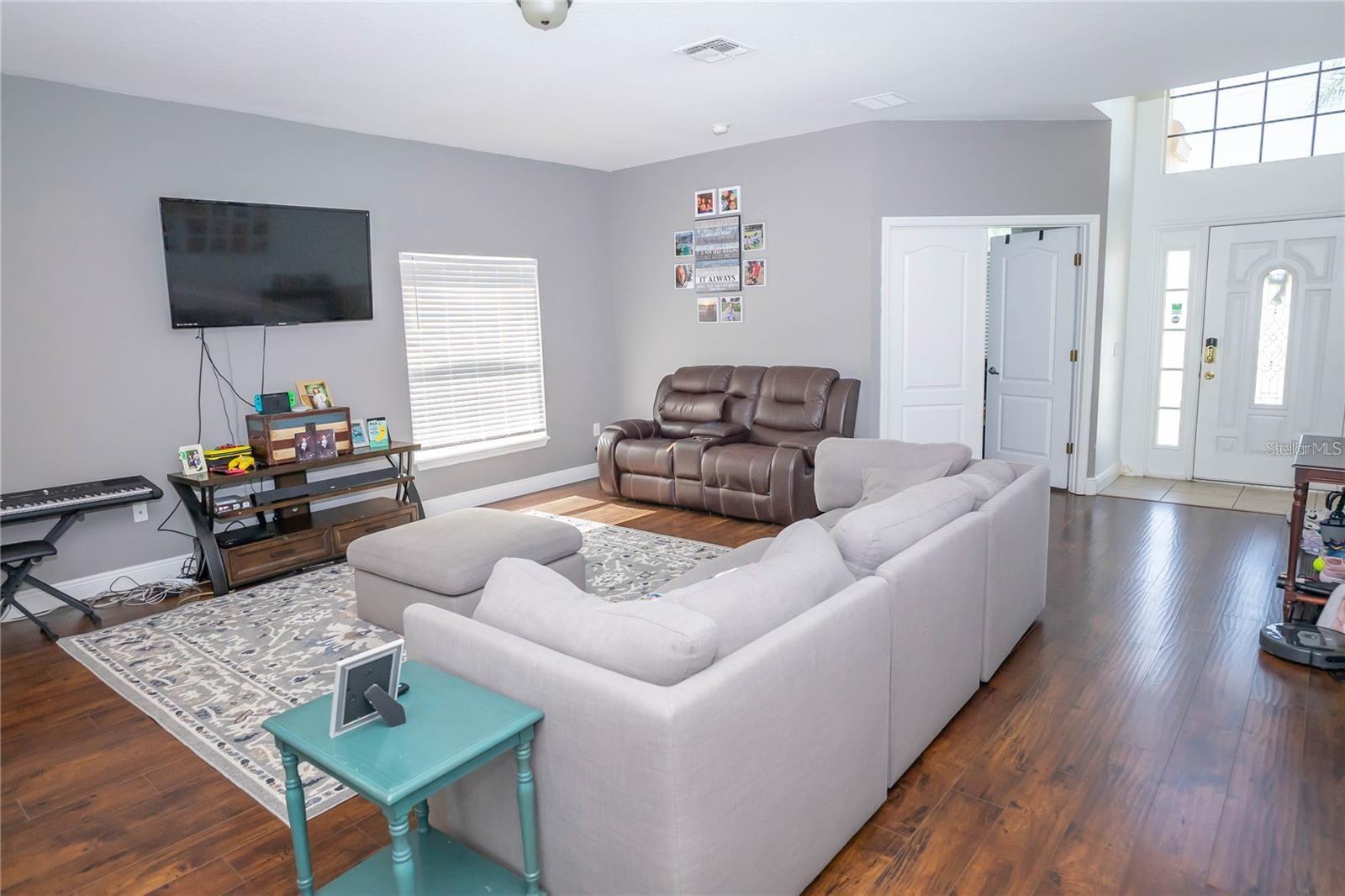 2268 VICTORIA FALLS DR, ORLANDO, FL, 32824