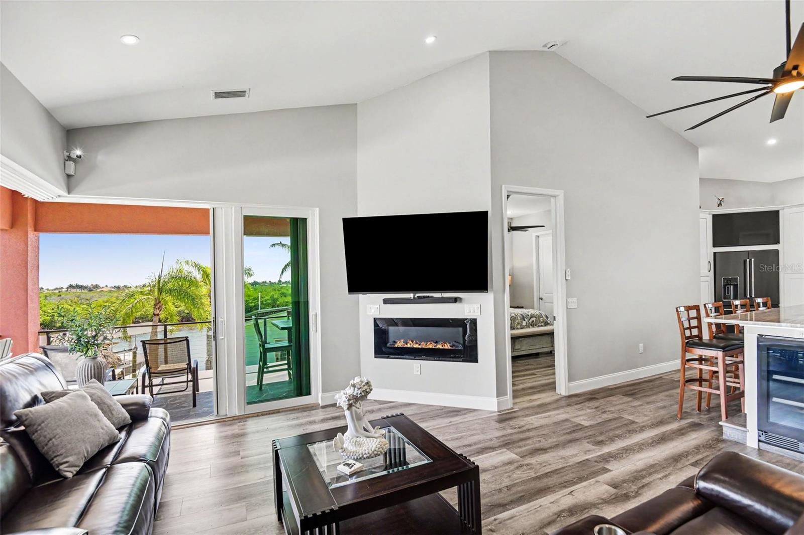 604 TAHITI CT, PUNTA GORDA, FL, 33950