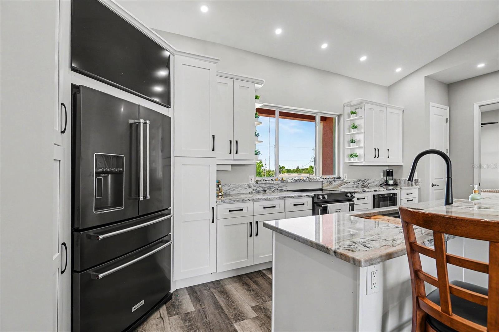 604 TAHITI CT, PUNTA GORDA, FL, 33950