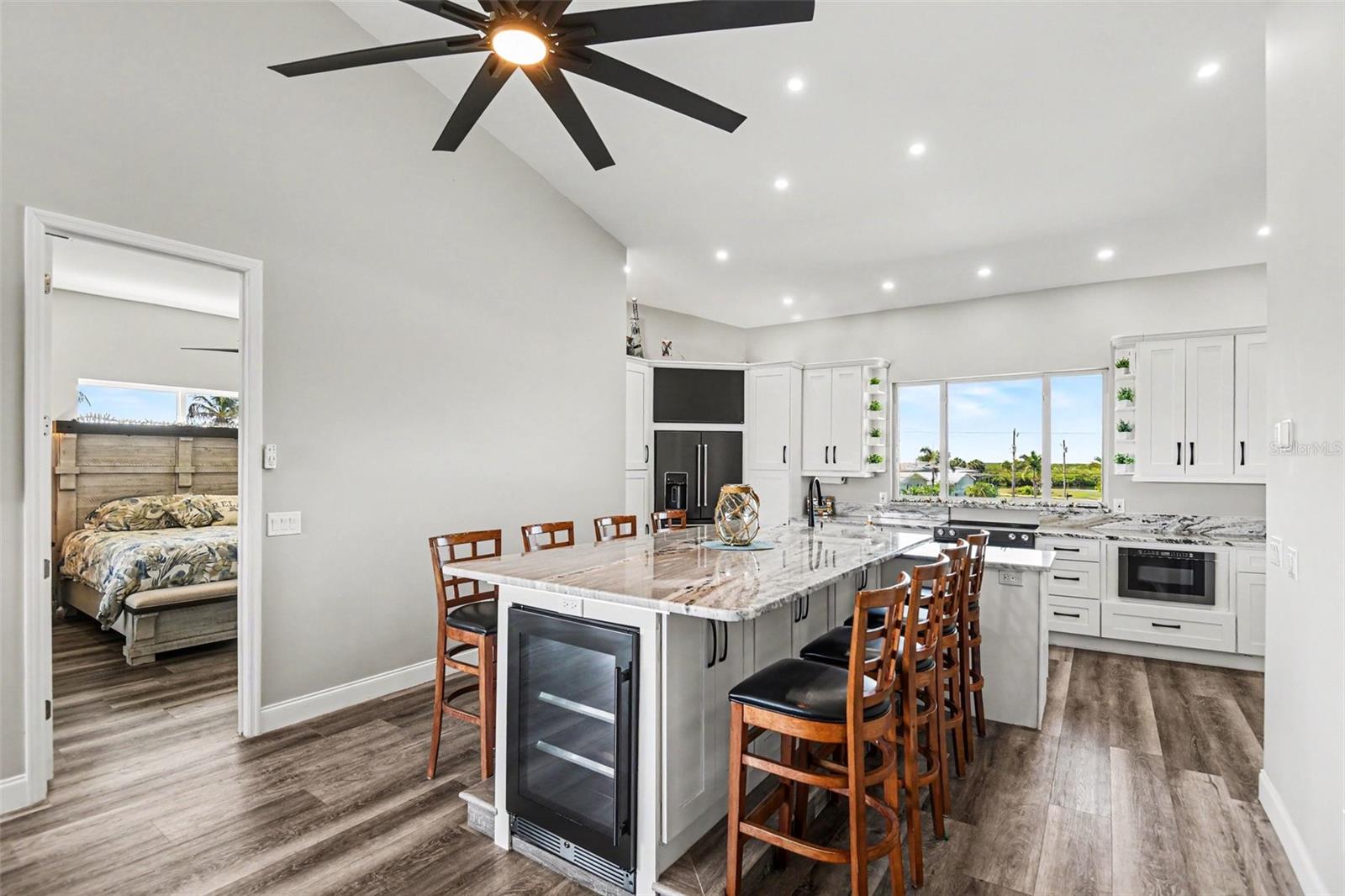 604 TAHITI CT, PUNTA GORDA, FL, 33950
