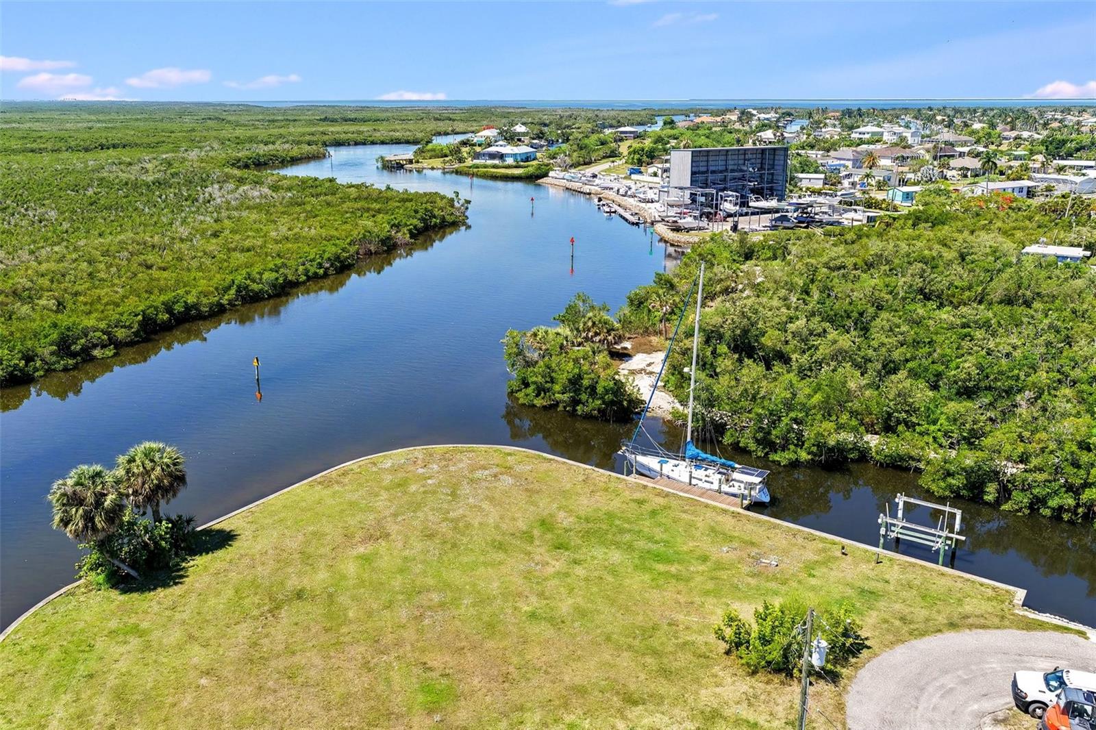 604 TAHITI CT, PUNTA GORDA, FL, 33950