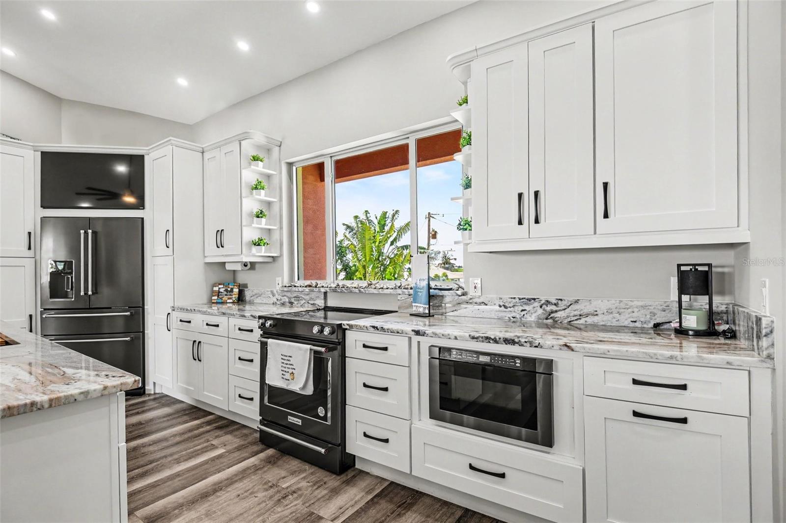 604 TAHITI CT, PUNTA GORDA, FL, 33950