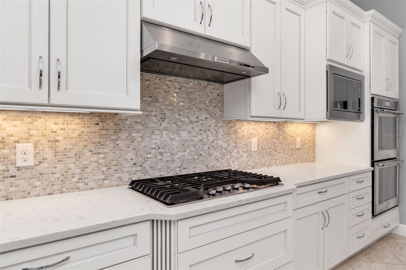 825 SEASCAPE PL, SARASOTA, FL, 34240