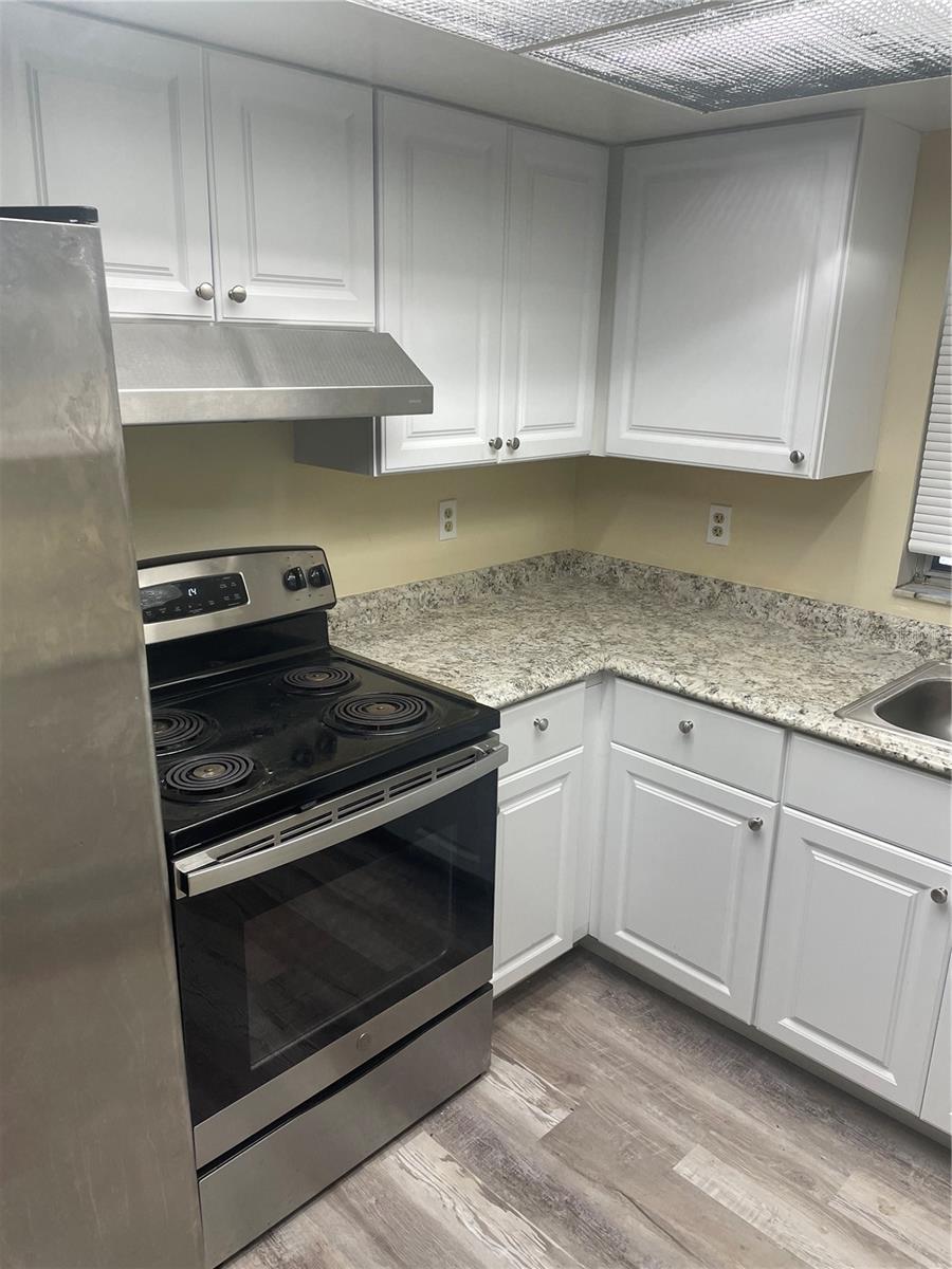 613 61ST AVENUE TER E #613, BRADENTON, FL, 34203