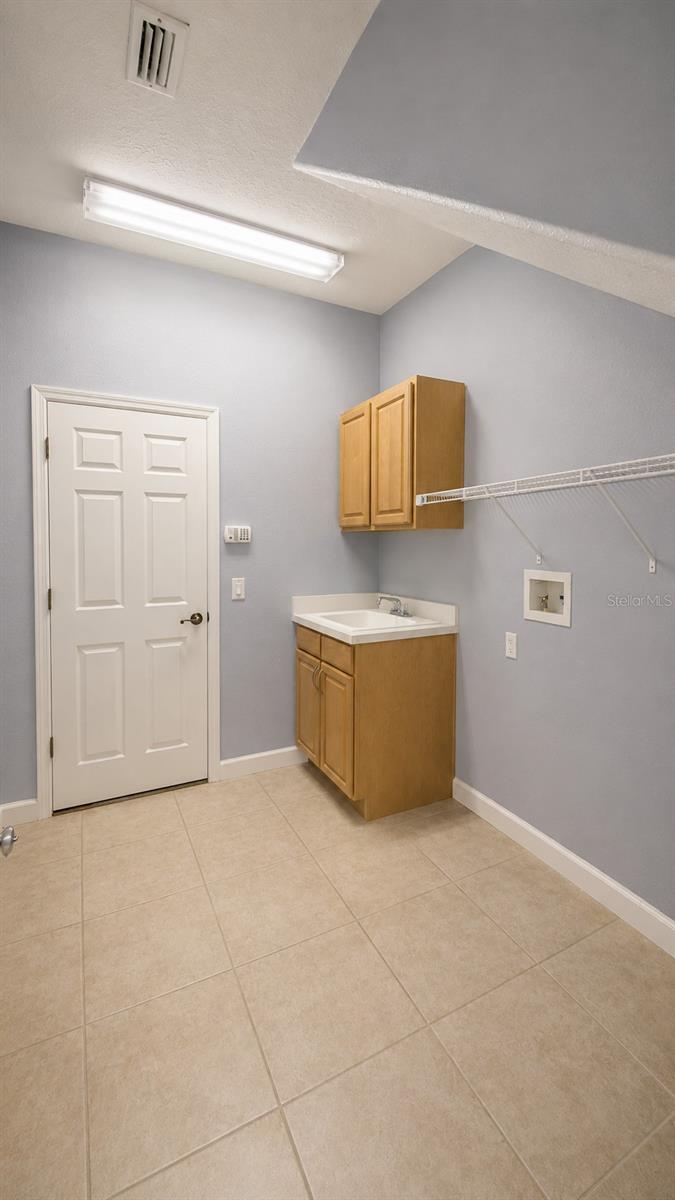 439 CHELSEA AVE, DAVENPORT, FL, 33837
