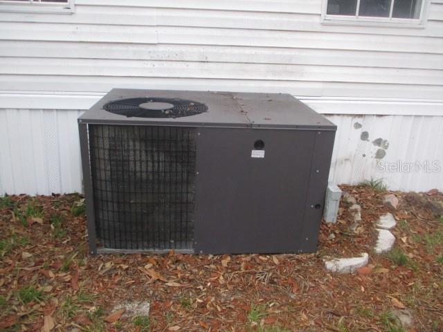 3835 COURT ST, ZEPHYRHILLS, FL, 33541