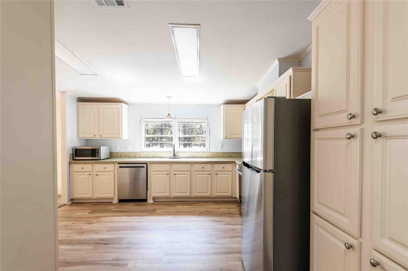 14221 HURRICANE DR, WEEKI WACHEE, FL, 34614