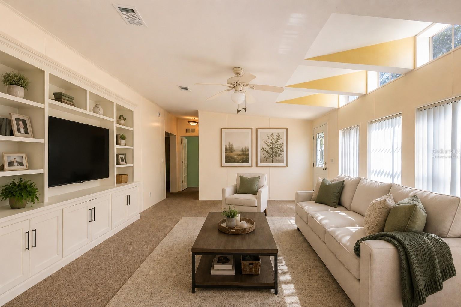 14221 HURRICANE DR, WEEKI WACHEE, FL, 34614