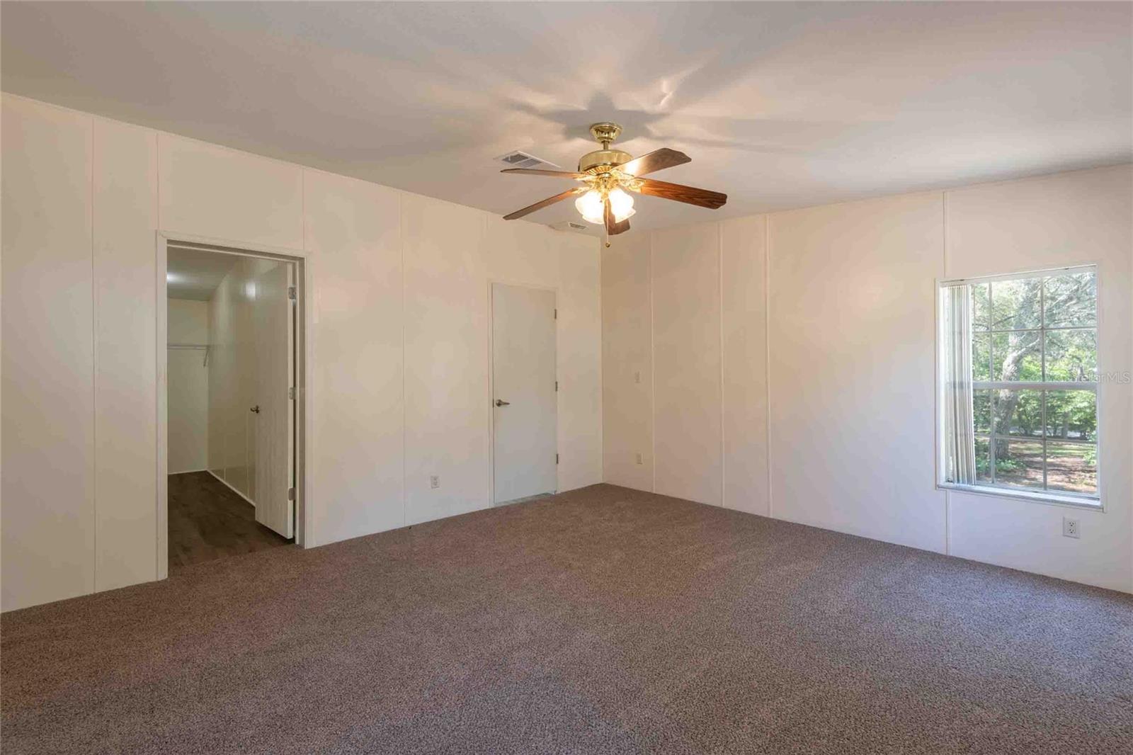 14221 HURRICANE DR, WEEKI WACHEE, FL, 34614