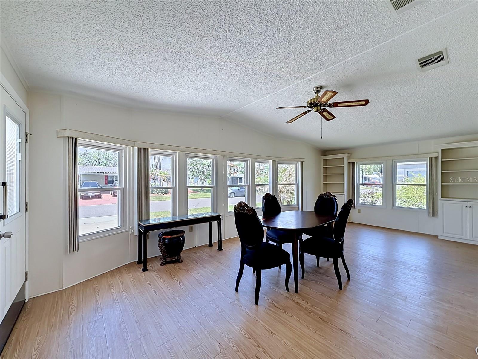 1666 ELKHART CIR, TAVARES, FL, 32778