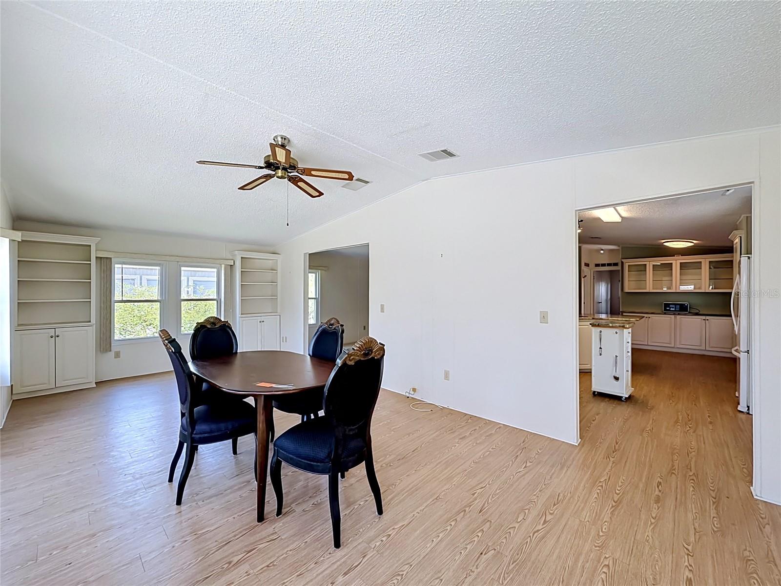 1666 ELKHART CIR, TAVARES, FL, 32778