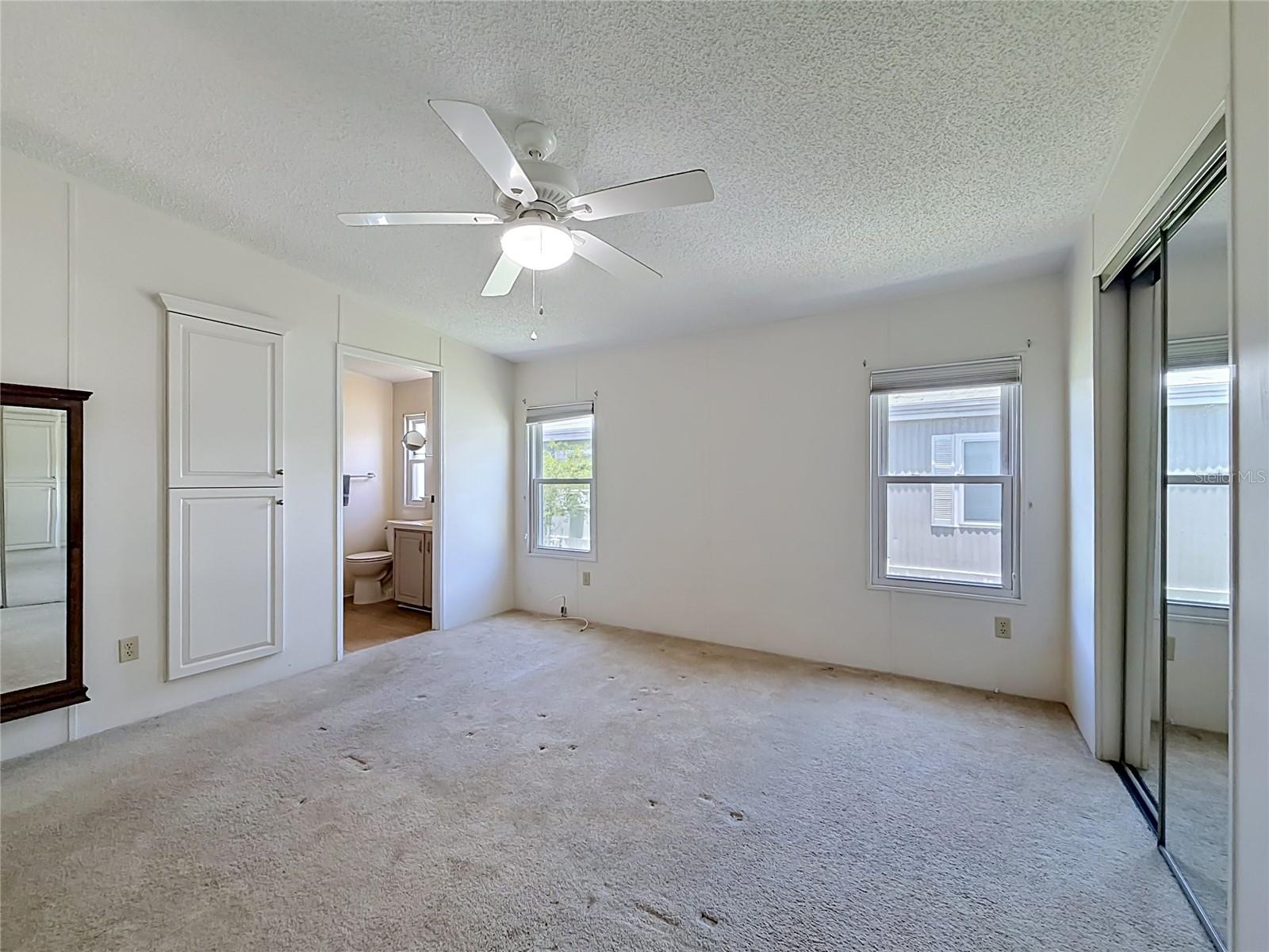 1666 ELKHART CIR, TAVARES, FL, 32778