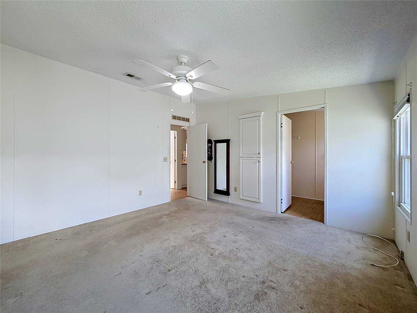 1666 ELKHART CIR, TAVARES, FL, 32778