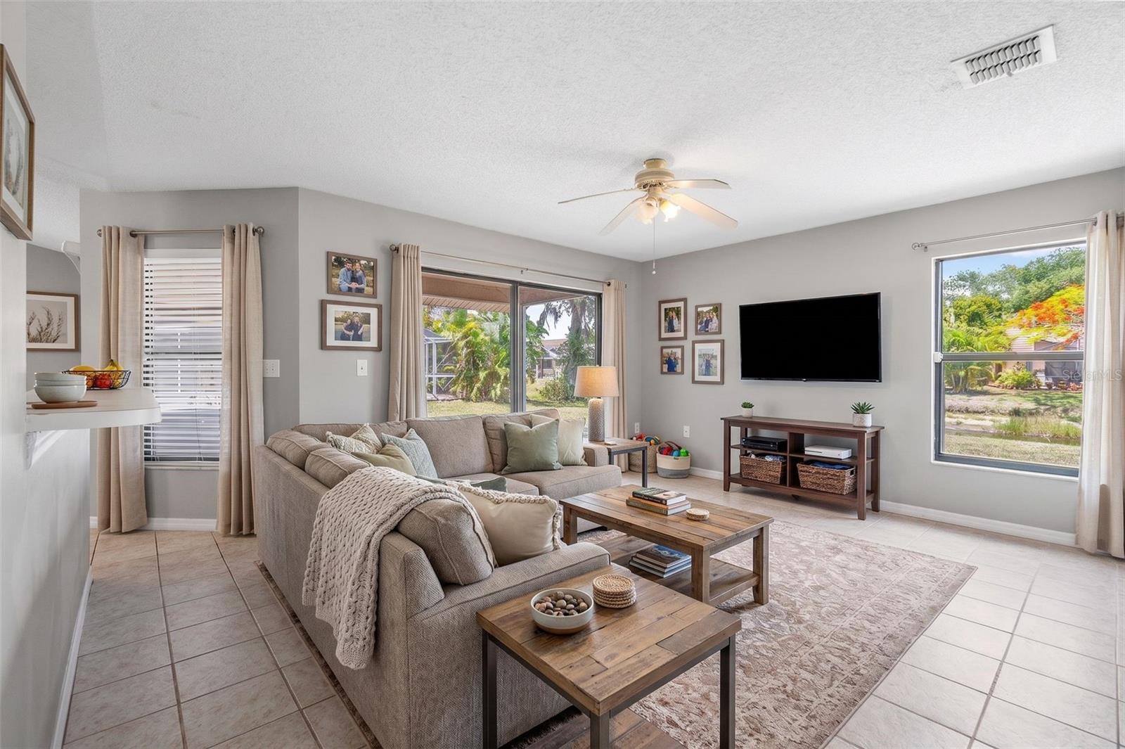 7807 38TH CT E, SARASOTA, FL, 34243