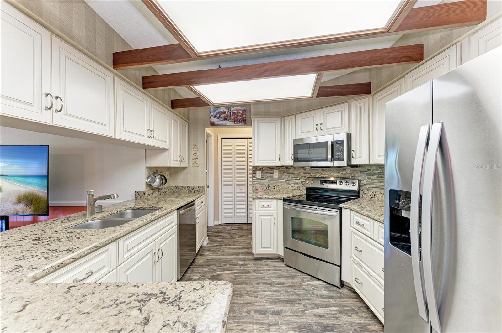 1768 BANYAN DR, VENICE, FL, 34293