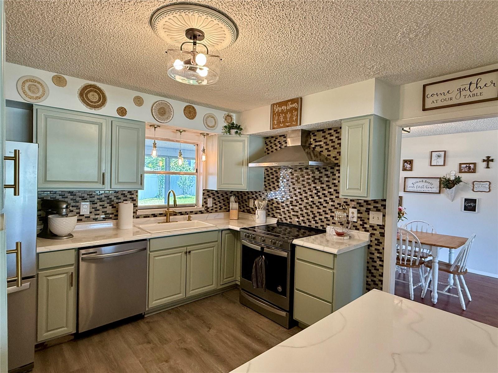3607 CAMBRIDGE DR W, BRADENTON, FL, 34205